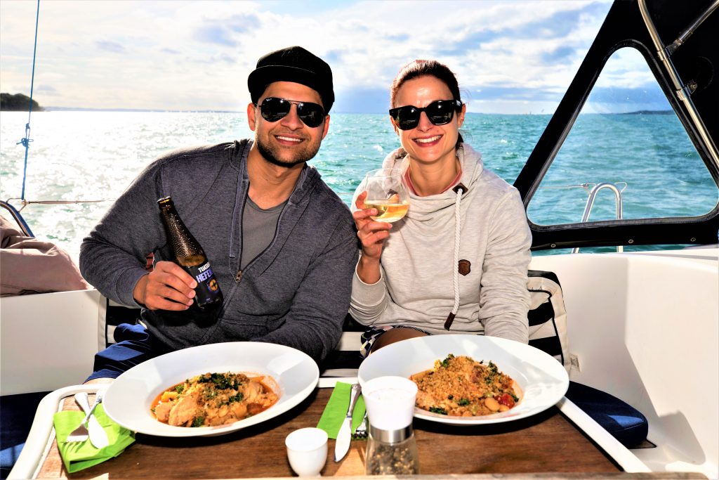 Yacht Charter Bay of Islands specialising in Sailing Bay of Islands Dinner Cruise. Gourmet 3 Course menu prepared from scratch onboard by our own Master Chef